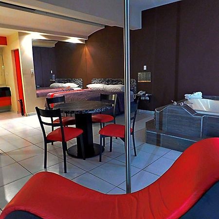 Motel California Norte Chihuahua Eksteriør billede